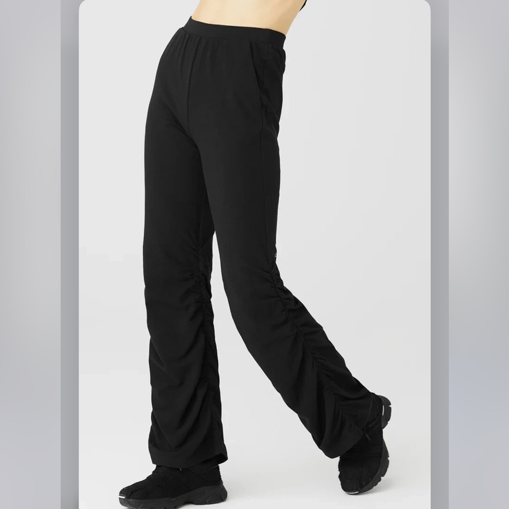 Alo Yoga Black Soft Sculpt Ruched Sides Pant